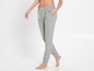 Graue Jogginghose mit Kordelzug.