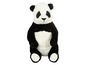 Ein Plüschpanda sitzt auf weißem Hintergrund