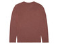 Ein rotbraunes T-Shirt mit langen Ärmeln.