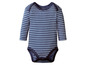 Ein gestreiftes Baby-Bodysuit mit langen Ärmeln.