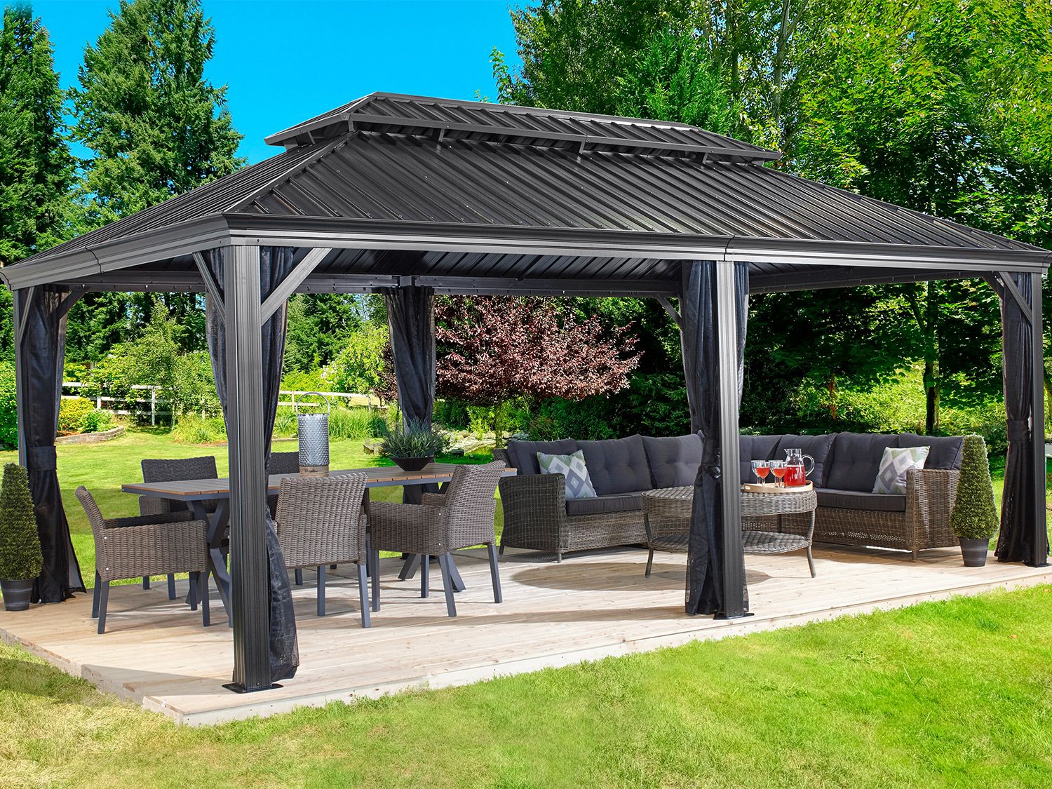 Thumbnail - SOJAG Canada Pavillon Messina (363x598x307cm)""