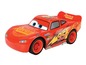 Ein rotes Spielzeugauto von Lightning McQueen mit dem Rusteze-Logo.