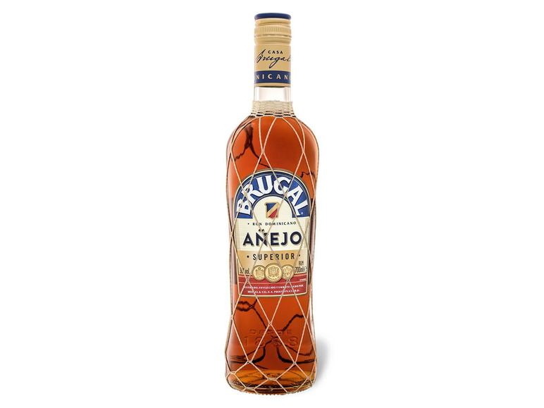 Gehe zu Vollbildansicht: Brugal Añejo Rum Superior 5 Jahre Dominikanischer Rum 38% Vol - Bild 1