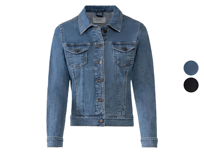 Eine blaue Jeansjacke für Damen.