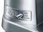 Nahaufnahme eines silbernen Graef Kaffeemühle mit Ein-/Aus-/Automatik-Schalter.