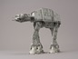 Ein detailliertes Modell eines AT-AT aus Star Wars.