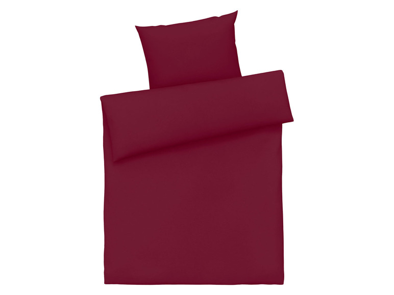Bordeauxrotes Bettbezug-Set mit Kissenbezügen.