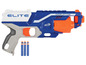 Eine blaue NERF Elite Disruptor Blaster mit blauen Darts.