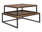 Ein Holz-Couchtisch mit schwarzem Metallrahmen