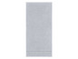 Ein hellgraues Handtuch mit einem dekorativen Rand.