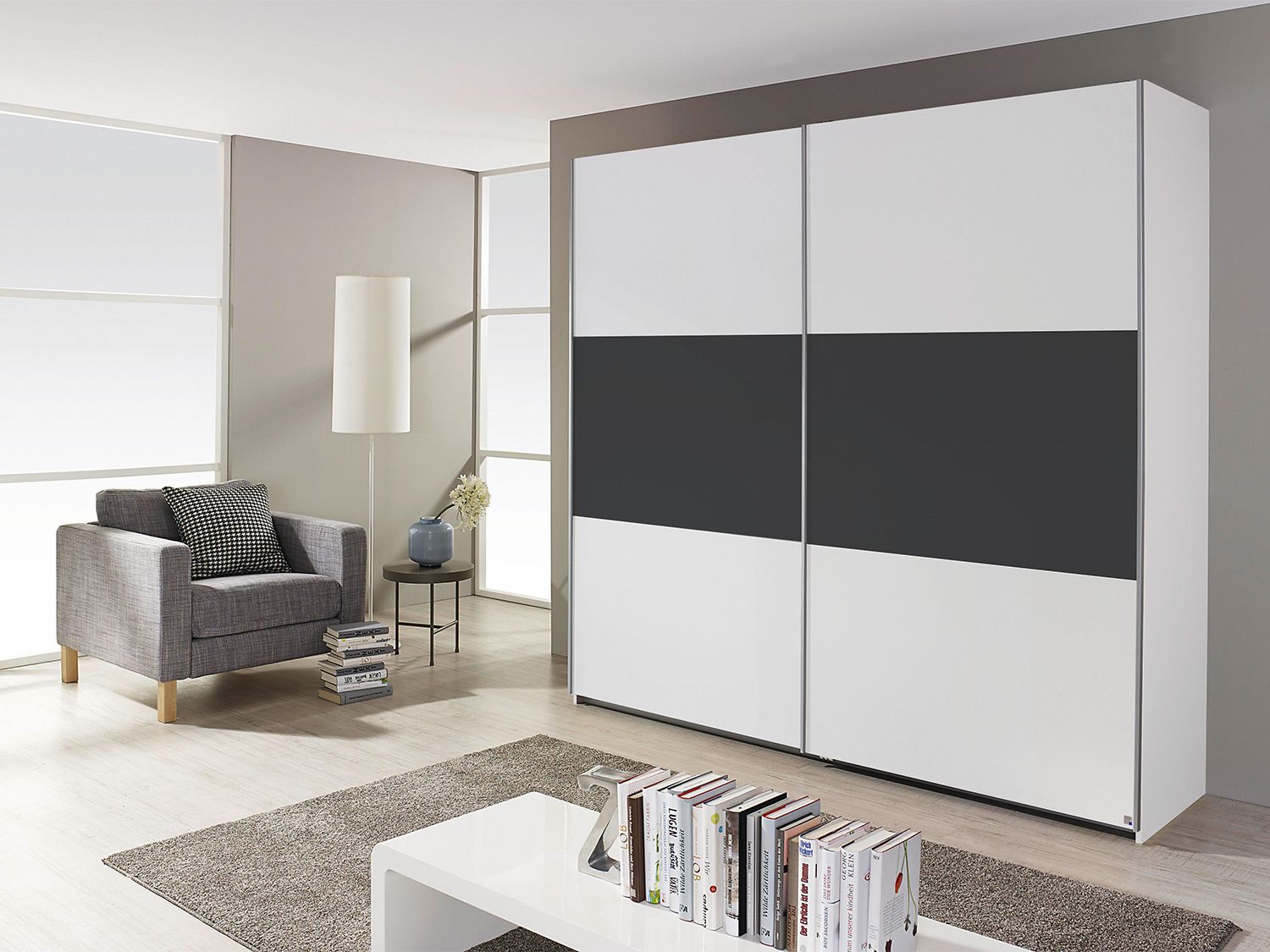 RAUCH BLUE Schwebetürenschrank Borba (mit Absetzung grau-metallic, Alpinweiß, Breite: 218 cm) – Bild 2 von 2