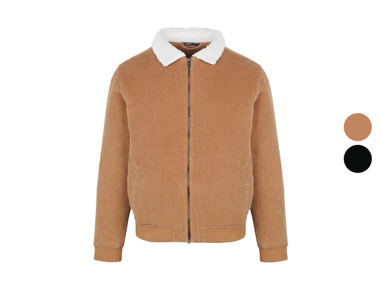 Eine braune Cord-Bomberjacke mit weißem Kunstfellkragen.