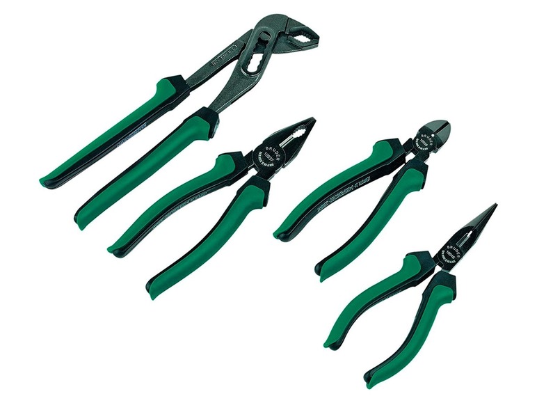 Ein Satz Werkzeug mit einer Wasserpumpenzange, einer Zange und einer Zange mit langem Schnabel.