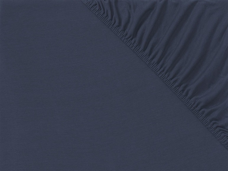 Gehe zu Vollbildansicht: MERADISO® Jersey Spannbettlaken, aus Baumwolle, bügelfrei, einlaufsicher, 180-200 x 200 cm - Bild 2
