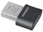 Ein silberner Samsung USB-Stick mit 64 GB Speicherplatz.