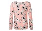 Rosa Langarmshirt mit Blumenmuster.
