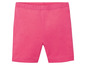 Rosa kurze Hose für Mädchen.