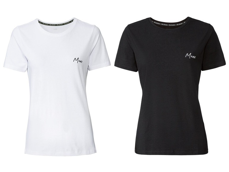 Zwei weiße und schwarze T-Shirts mit dem Mexx-Logo.