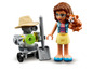 LEGO Friends Minifigur mit einem Roboter und einem niedlichen Tier.