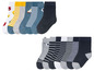 Ein Set Babysocken mit Streifen, Tiermotiven und unifarbenen Farben.
