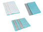 Drei Küchenhandtücher mit Karomuster und drei Mikrofasertücher in Blau und Grau.