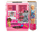 Barbie Fashionistas Kleiderschrank mit Zubehör und Puppe.