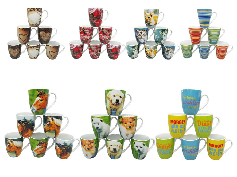 Stapel von Kaffeetassen mit verschiedenen Motiven, darunter Tiere, Blumen und inspirierende Sprüche.