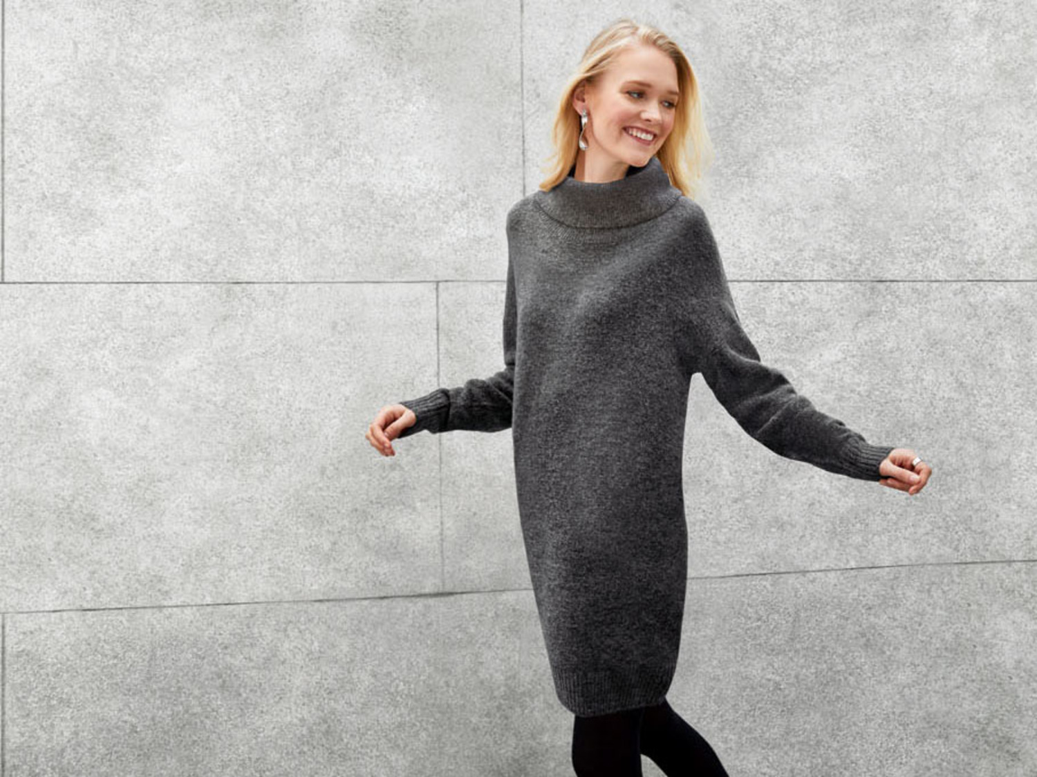 ESMARA® Damen Pulloverkleid, leger geschnitten | LIDL