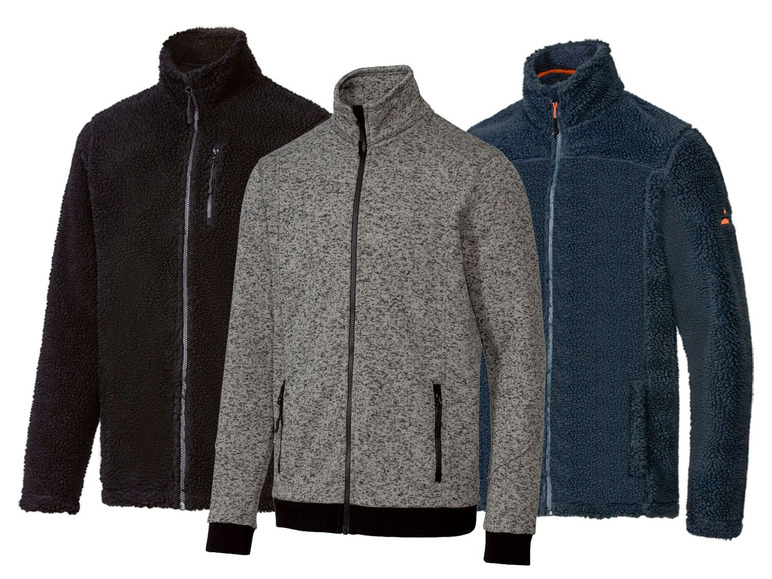 Drei Fleecejacken in Schwarz, Grau und Blau.
