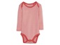 Ein gestreiftes rosa Baby-Bodysuit mit langen Ärmeln.