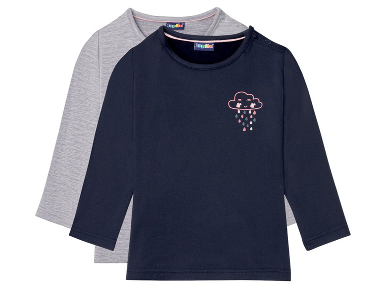 Zwei Lupilu Langarmshirts, eines grau und eines dunkelblau mit einem Wolken-Motiv.