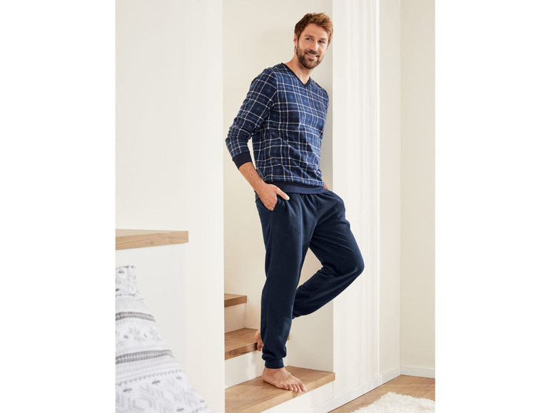 Gehe zu Vollbildansicht: LIVERGY® Herren Pyjama, in wärmender Fleece-Qualität - Bild 4