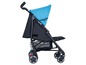 Ein schwarzer Safety 1st Buggy mit blauer Polsterung.
