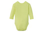Ein hellgrünes Baby-Langarmbody.
