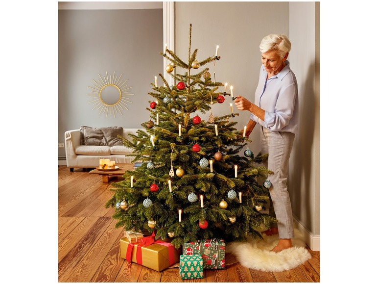 Gehe zu Vollbildansicht: MELINERA® 15 LED-Weihnachtsbaumkerzen - Bild 10
