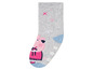 Graue Socken mit Peppa Pig.