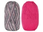 Zwei Knäuel Garn: eines mit gestreiften Farben und eines rosa.