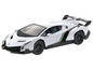 Ein weißes Lamborghini Veneno Spielzeugauto.