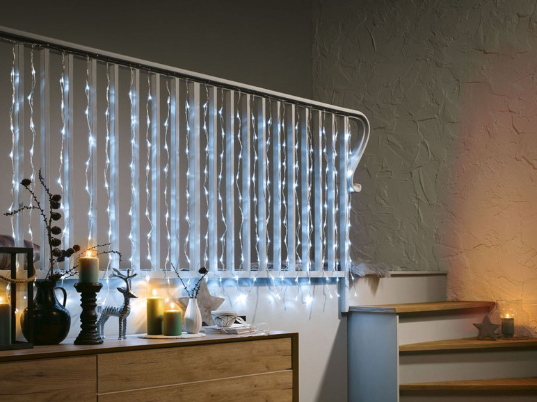 Gehe zu Vollbildansicht: MELINERA® LED Balkonvorhang 2x1m 220 mit 8 Funktionen - Bild 9