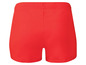 Rote Damen-Shorts.