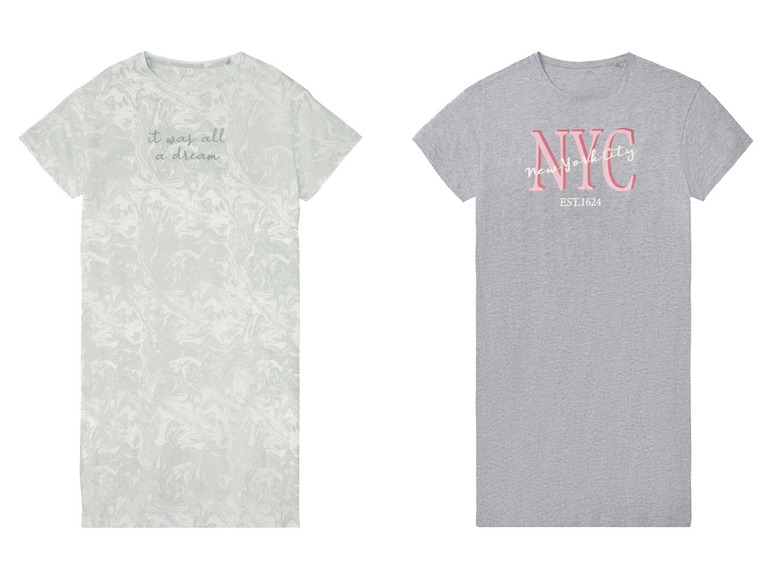 Zwei T-Shirts, eines mit Marmor-Print und dem Text 'it was all a dream' und eines mit 'NYC New York City EST.1624'.