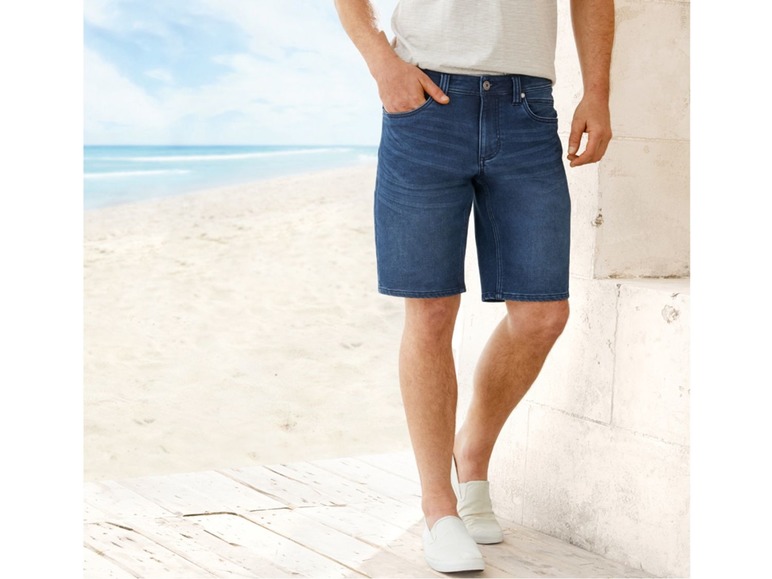 Gehe zu Vollbildansicht: LIVERGY® Bermuda Herren, Sweat-Qualität in Jeans-Optik, mit YKK-Markenreißverschluss - Bild 6