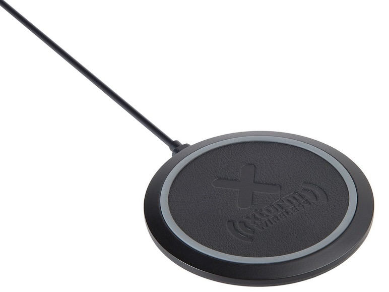 Ein drahtloses Ladegerät der Marke X-Doria