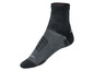 Schwarze Trailrunning-Socken mit grauen Details.