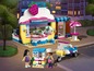 LEGO Friends Cupcake-Laden mit Minifiguren und einem Cupcake-Wagen.