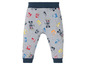Graue Babyhose mit Mickey Mouse und Buchstaben.