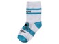 Weiße Socke mit blauen Streifen und einem Cookie Monster-Motiv.