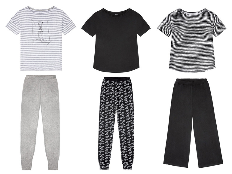 Drei Sets mit T-Shirt und Hose in verschiedenen Farben und Mustern.