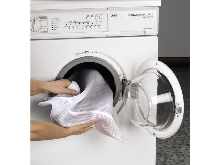 Gehe zu Vollbildansicht: Xavax Wäschenetz, für Waschmaschine, mit Reißverschluss, mit 3kg Fassungsvermögen - Bild 3