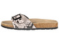 Sandalen mit Schlangenmuster und Schnalle.